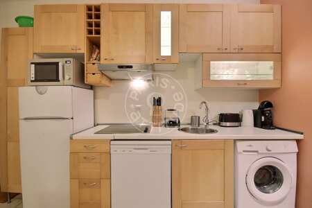 Kitchen Furnished apartment - 28m²  - 1 bedroom - Jules Joffrin - Mairie du 18ème - Paris