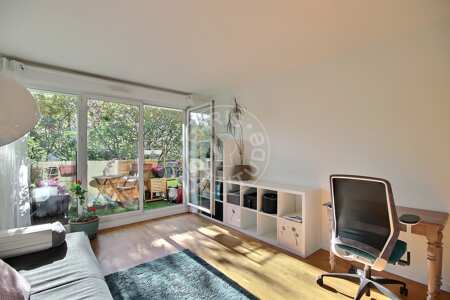 Living room Furnished apartment - 39m²  - 1 bedroom - Clichy