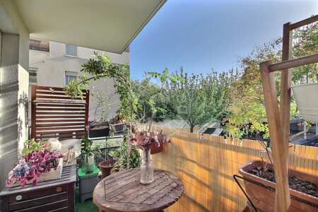 Balcony Furnished apartment - 39m²  - 1 bedroom - Clichy