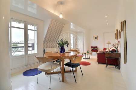 Salon Appartement meublé - 40m²  - 1 chambre - Jasmin / Mozart - Paris