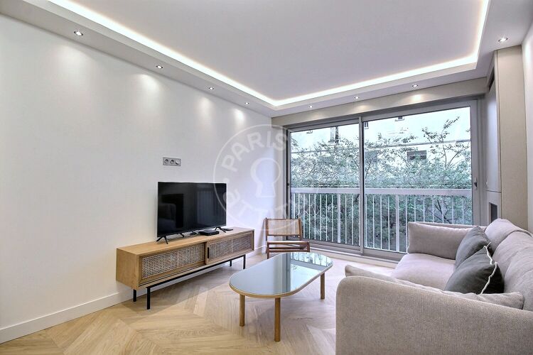 Living room - Furnished 2 bedrooms - Paris 75011 - 15512