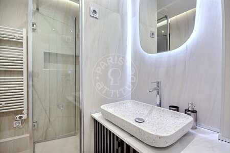 Bagno Appartamento arredato - 62m²  - 2 locali - Oberkampf - Parigi