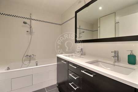Bagno Duplex arredato - 146m²  - 5 locali e più - Tolbiac - Parigi