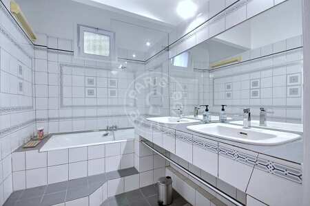 Casa de banho Apartamento mobilado - 70m²  - 2 quartos - Boulogne-Billancourt