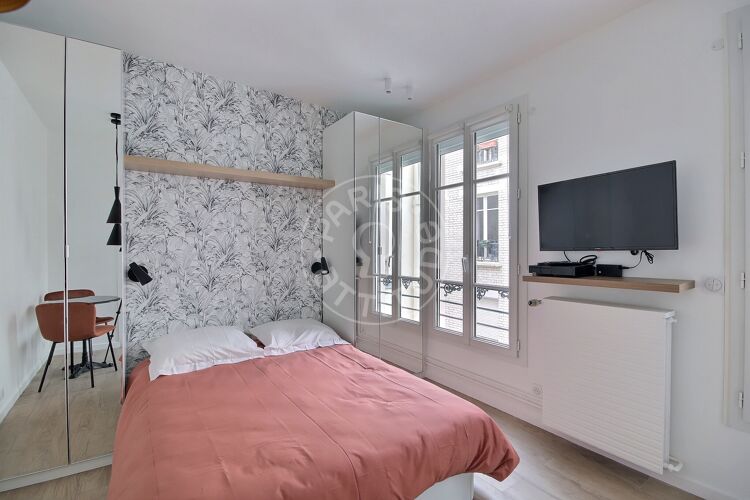 Living room - Furnished studio - Paris 75007 - 15517