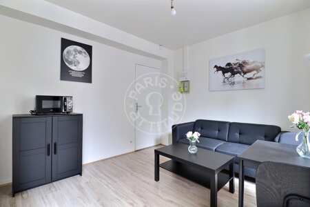Salon Studio alcove meublé - 23m²  - Faubourg Saint-Martin - Paris