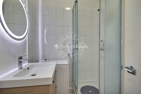 Bagno Appartamento arredato - 33m² - 1 locale - Levallois-Perret