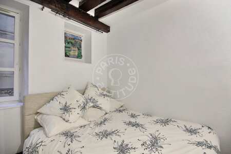Quarto Quitinete mobilado - 29m²  - Châtelet - Paris
