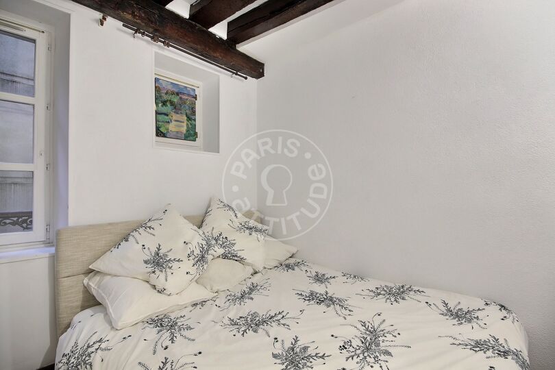 Quitinete mobiliado - Paris 75001 - 16547