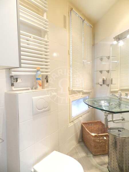 Bathroom Furnished apartment - 30m²  - 1 bedroom - Alésia - Paris