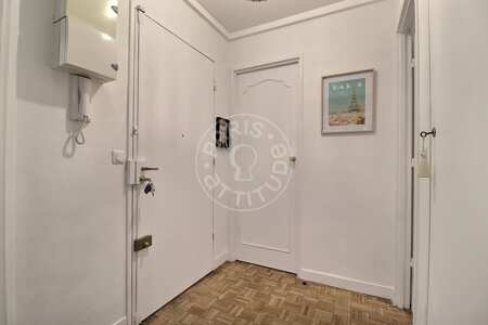 Entrada Apartamento mobilado - 89m²  - 4 quartos - Porte des Lilas - Paris