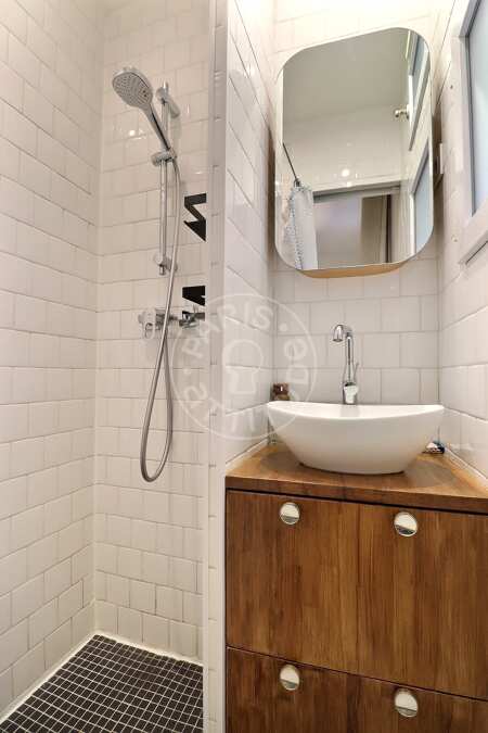 Badezimmer Möblierte wohnung - 29m²  - 1 Zimmer - Batignolles - Paris