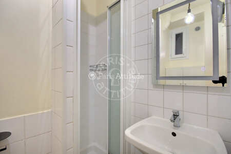 Casa de banho Apartamento mobilado - 31m² - 1 quarto - Gare de l'Est / Gare du Nord - Paris