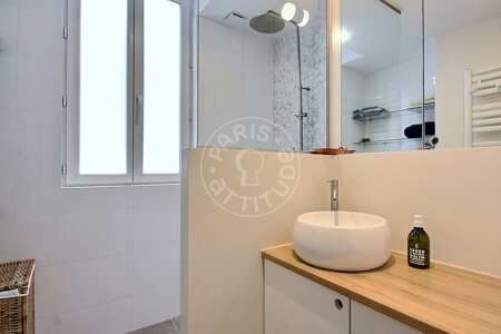 Badezimmer Möblierte wohnung - 75m²  - 2 Zimmer - Belleville - Paris