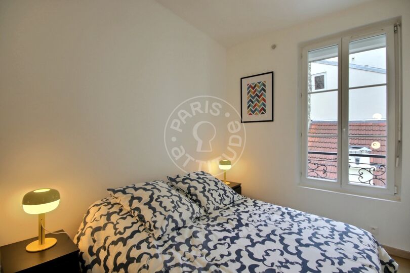 1 locale arredato - Parigi 75015 - 16572