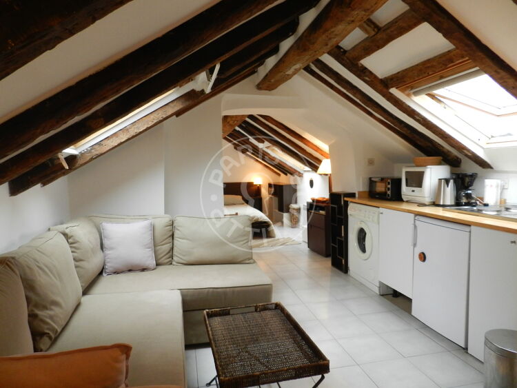 Salon - Studio meublé - Paris 75001 - 16574