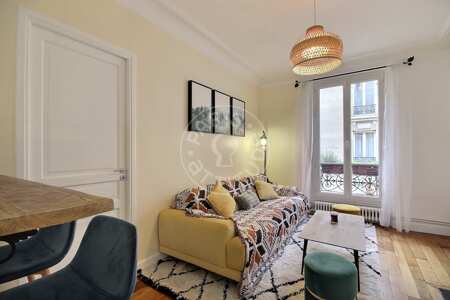 Salon Appartement meublé - 54m²  - 2 chambres - Port Royal / Raspail - Paris