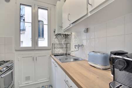 Küche Möblierte wohnung - 35m²  - 1 Zimmer - Montmartre / Place des Abbesses - Paris
