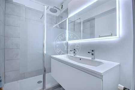 Salle de bain Appartement meublé - 68m²  - 2 chambres - Motte-Piquet Grenelle - Paris