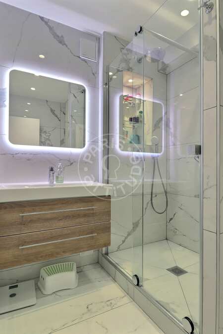 Salle de bain Appartement meublé - 79m² - 2 chambres - Wagram - Paris