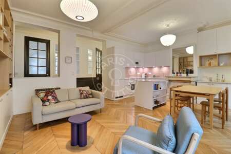 Living room Furnished apartment - 83m²  - 3 bedrooms - Montmartre / Place des Abbesses - Paris