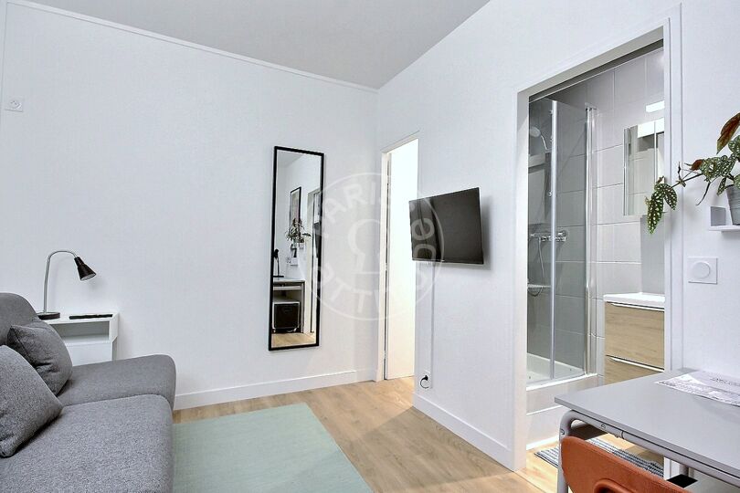 Quitinete mobiliado - Paris 75018 - 16606