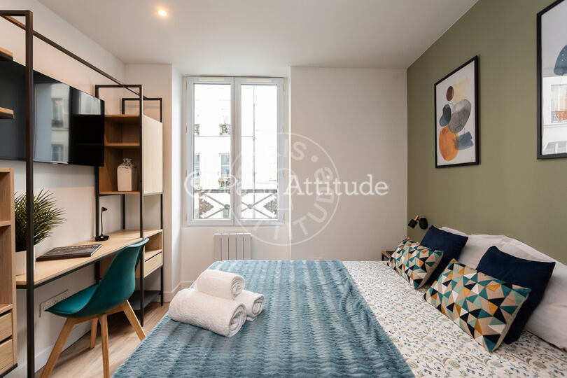 Quitinete mobiliado - Paris 75018 - 16620