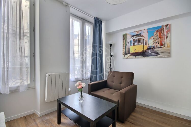 Wohnzimmer - Möblierte Alkovenwohnung - Paris 75010 - 16637