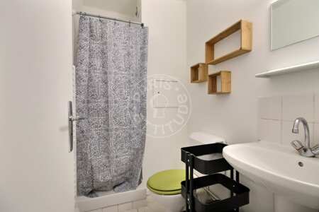 Casa de banho Studio mobilado - 28m²  - Faubourg Saint-Martin - Paris