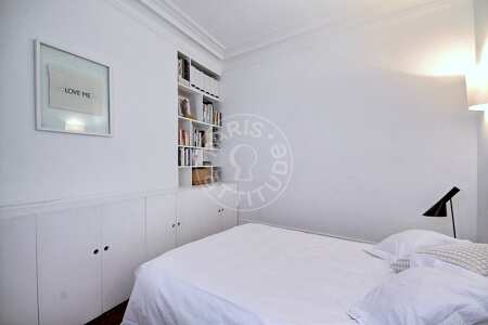 Dormitorio Piso amueblado - 70m²  - 2 dormitorios - Moulin Rouge / Pigalle - París