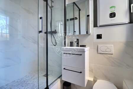 Salle de bain Appartement meublé - 41m²  - 1 chambre - Tour Eiffel - Paris