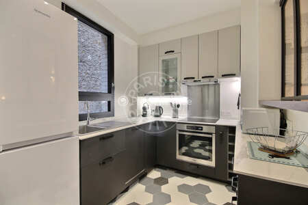 Kitchen Furnished apartment - 57m² - 1 bedroom - Batignolles - Paris