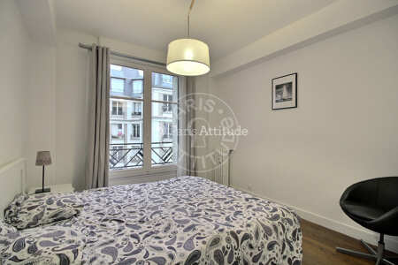 Bedroom Furnished apartment - 57m² - 1 bedroom - Batignolles - Paris