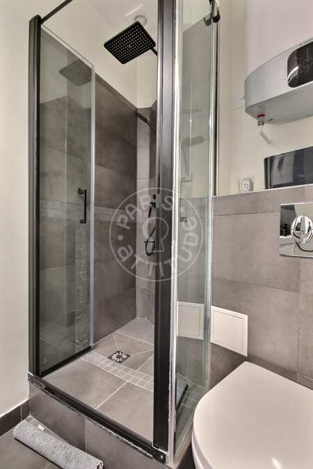 Casa de banho Apartamento mobilado - 35m²  - 1 quarto - Commerce - Paris
