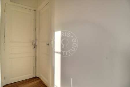 Eingangsbereich Möblierte wohnung - 30m²  - 1 Zimmer - Batignolles - Paris