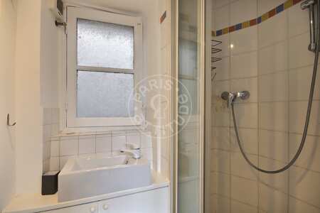 Badezimmer Möblierte studio - 20m²  - Saint-Paul - Paris