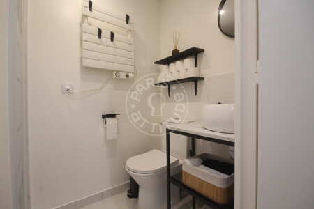 Salle de bain Studio meublé - 20m²  - Bercy - Paris