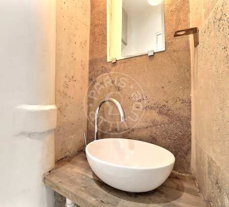 Salle de bain Appartement meublé - 50m²  - 1 chambre - Arc de Triomphe - Paris