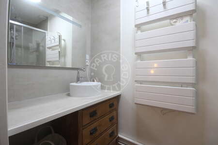 Badezimmer Möblierte wohnung - 45m²  - 2 Zimmer - Temple - Paris