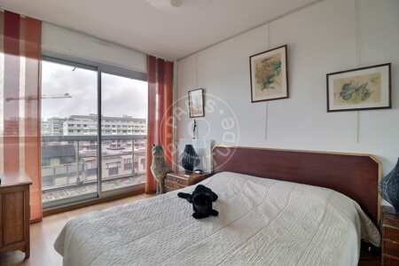 Bedroom Furnished apartment - 79m²  - 2 bedrooms - Plaisance / Pernety - Paris