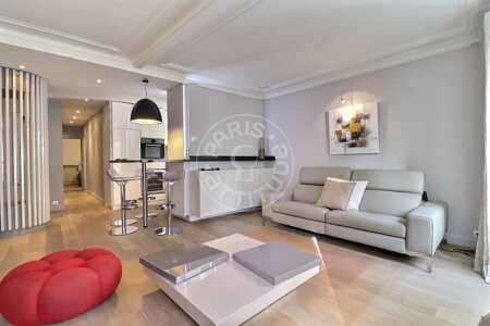Wohnzimmer Möblierte wohnung - 78m²  - 2 Zimmer - Miromesnil - Paris