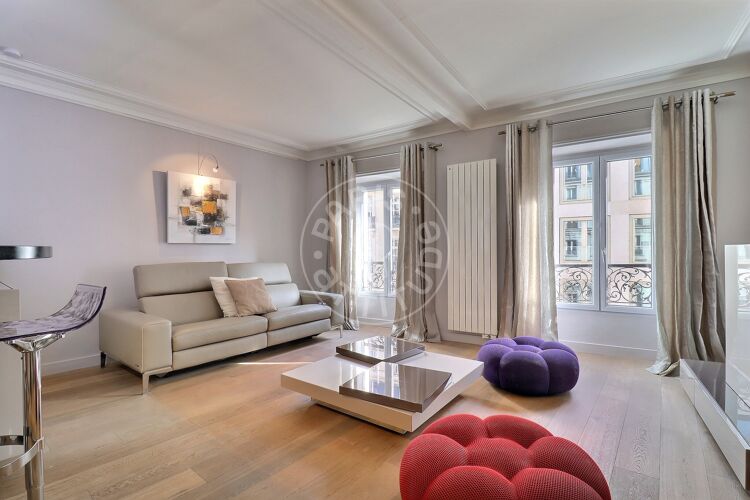 Salon - 2 chambres meublé - Paris 75008 - 16758