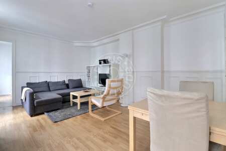 Salón Piso amueblado - 39m²  - 1 dormitorio - Porte Dorée - París