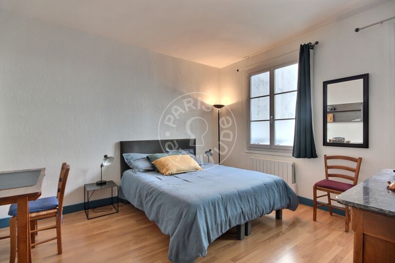 1 locale arredato - Parigi 75009 - 16782
