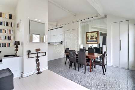 Esszimmer Möblierte wohnung - 75m²  - 1 Zimmer - Moulin Rouge / Pigalle - Paris