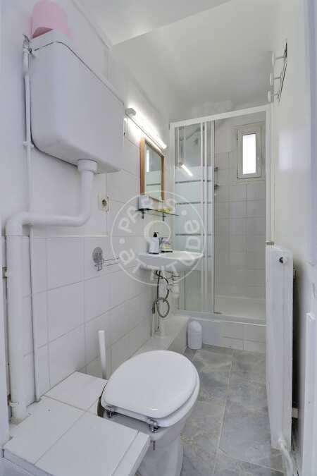 Salle de bain Appartement meublé - 29m²  - 1 chambre - Porte de Vincennes - Paris