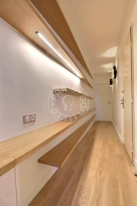 Eingangsbereich Möblierte wohnung - 38m²  - 1 Zimmer - Montmartre / Place des Abbesses - Paris