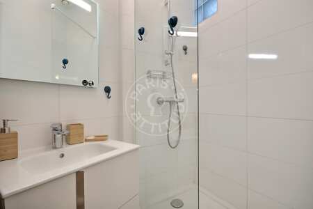 Baño Piso amueblado - 62m²  - 2 dormitorios - Ecole Militaire / Unesco / Duroc - París