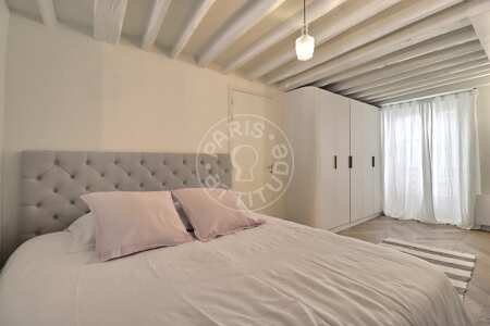Chambre Appartement meublé - 72m²  - 2 chambres - Saint-Germain - Paris