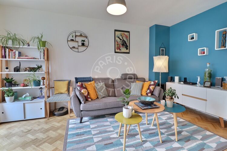 Living room - Furnished 2 bedrooms - Paris 75020 - 16851